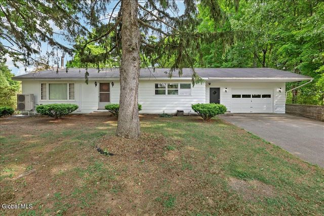 832 Nys Rt 29, Saratoga, NY 12866