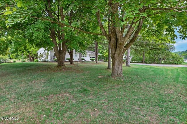 832 Nys Rt 29, Saratoga, NY 12866