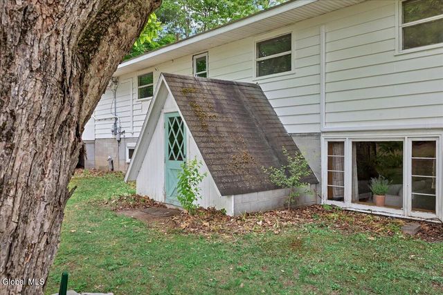 832 Nys Rt 29, Saratoga, NY 12866