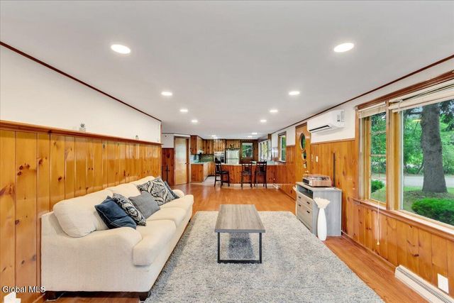 832 Nys Rt 29, Saratoga, NY 12866