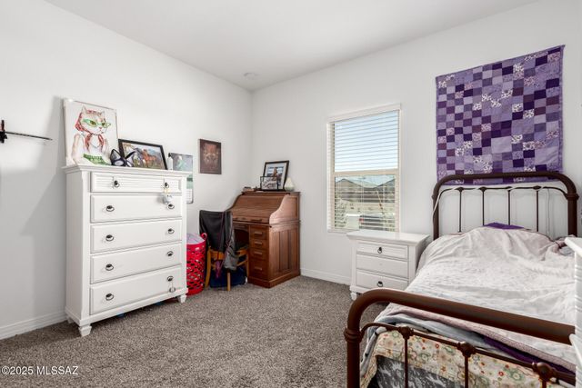 5568 W Summer Vw Drive, Marana, AZ 85658