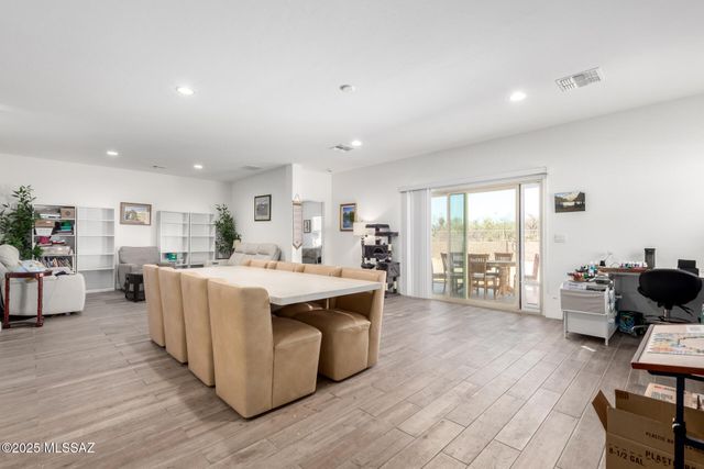 5568 W Summer Vw Drive, Marana, AZ 85658