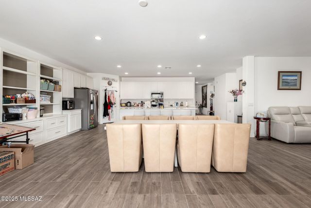 5568 W Summer Vw Drive, Marana, AZ 85658