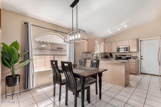 15231 W MELISSA Lane, Surprise, AZ 85374