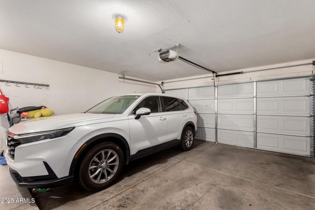 15231 W MELISSA Lane, Surprise, AZ 85374