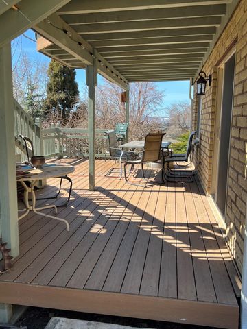 7575 Cannon Avenue, Klamath Falls, OR 97603
