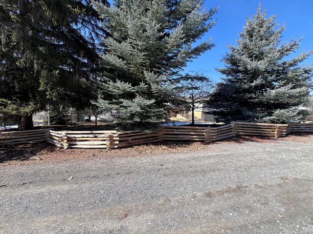 7575 Cannon Avenue, Klamath Falls, OR 97603