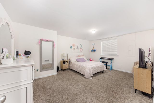 6504 Cannondale Drive, Burlington, KY 41005