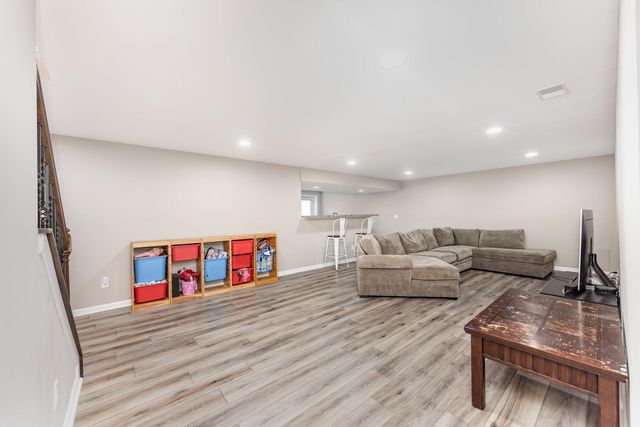 6504 Cannondale Drive, Burlington, KY 41005