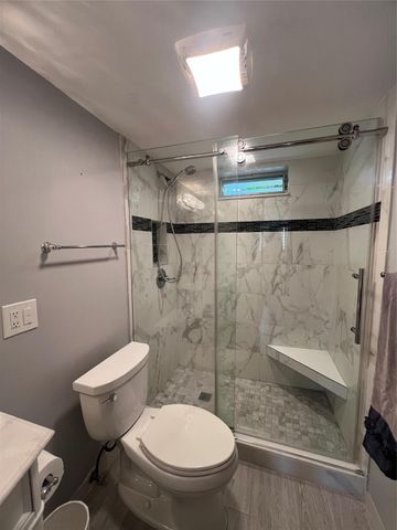 2615 NE 3rd Court 213, Boynton Beach, FL 33435