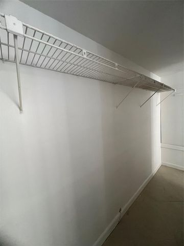 2615 NE 3rd Court 213, Boynton Beach, FL 33435