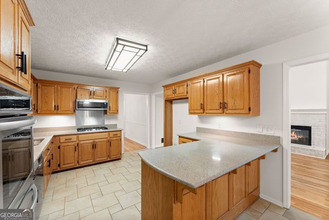 4001 Catawba Ridge, Gainesville, GA 30506