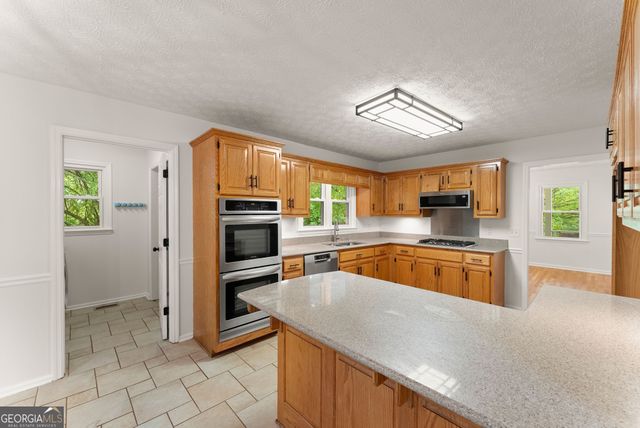 4001 Catawba Ridge, Gainesville, GA 30506