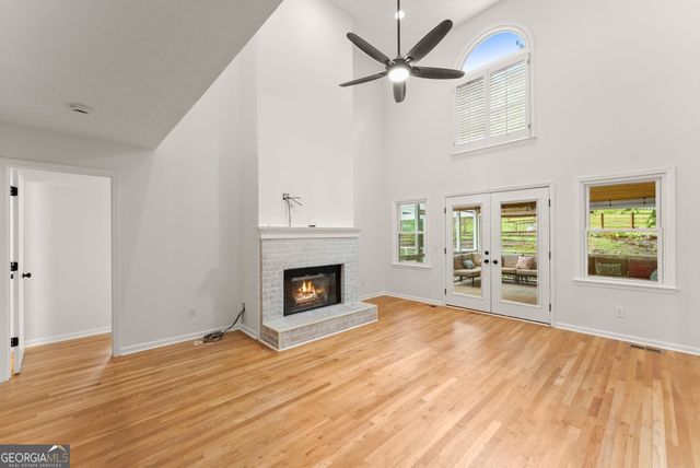 4001 Catawba Ridge, Gainesville, GA 30506