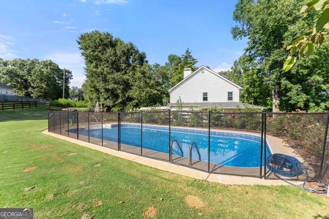 4001 Catawba Ridge, Gainesville, GA 30506