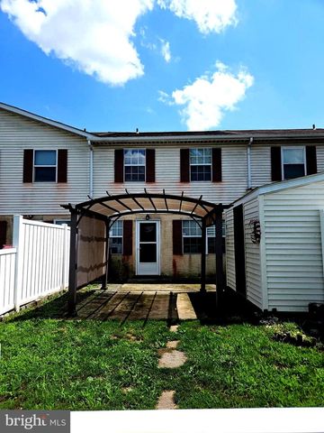 104 LAUREL CT, Quakertown, PA 18951