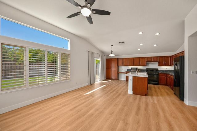 5325 Dasco Way, Sacramento, CA 95835