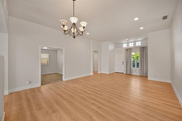5325 Dasco Way, Sacramento, CA 95835