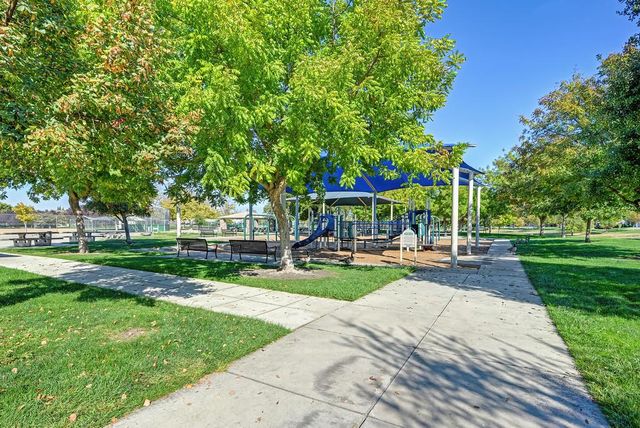 5325 Dasco Way, Sacramento, CA 95835