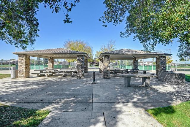 5325 Dasco Way, Sacramento, CA 95835