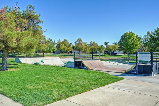5325 Dasco Way, Sacramento, CA 95835