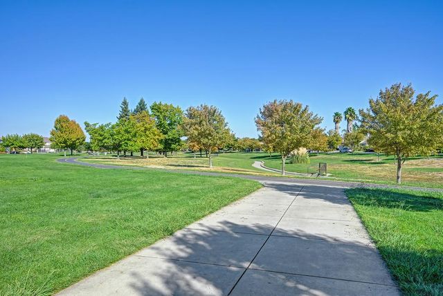 5325 Dasco Way, Sacramento, CA 95835