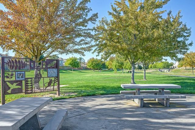 5325 Dasco Way, Sacramento, CA 95835
