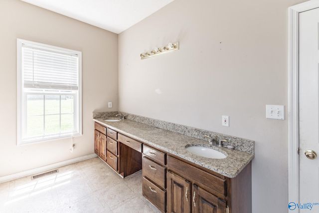 101 Stetson Drive, Harvest, AL 35749