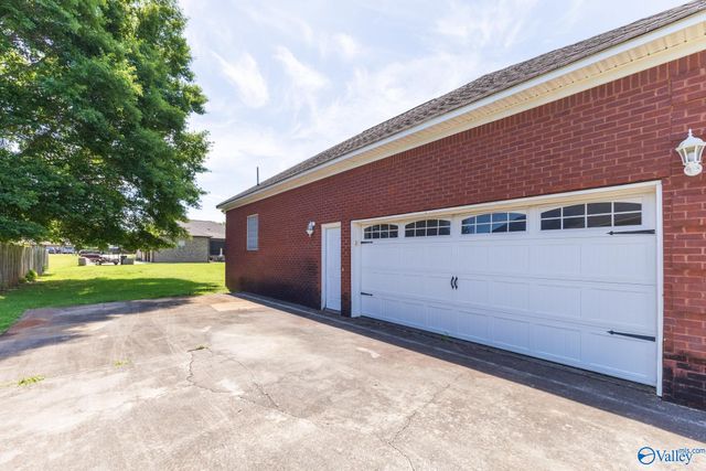 101 Stetson Drive, Harvest, AL 35749
