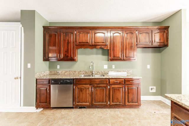 101 Stetson Drive, Harvest, AL 35749