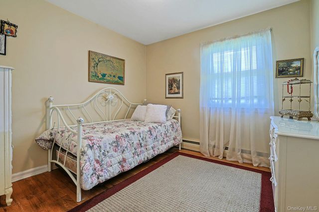635 Gilbert Avenue, Pearl River, NY 10965