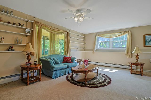 635 Gilbert Avenue, Pearl River, NY 10965