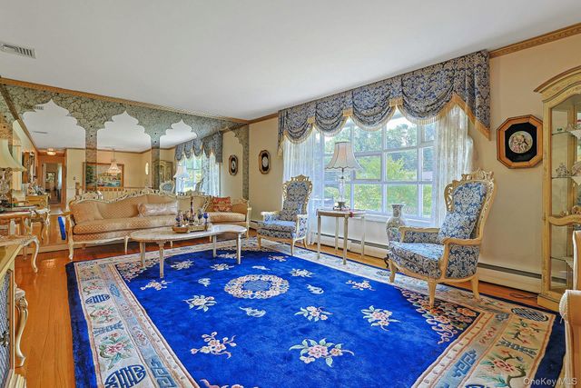 635 Gilbert Avenue, Pearl River, NY 10965