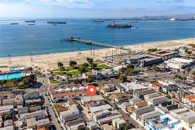 24 Roswell, Long Beach, CA 90803