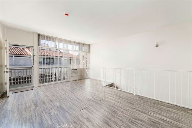 24 Roswell, Long Beach, CA 90803