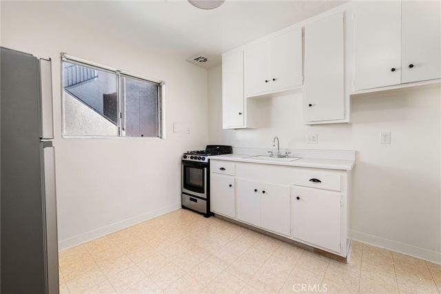 24 Roswell, Long Beach, CA 90803