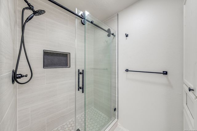 6415 Edinborough, San Antonio, TX 78238