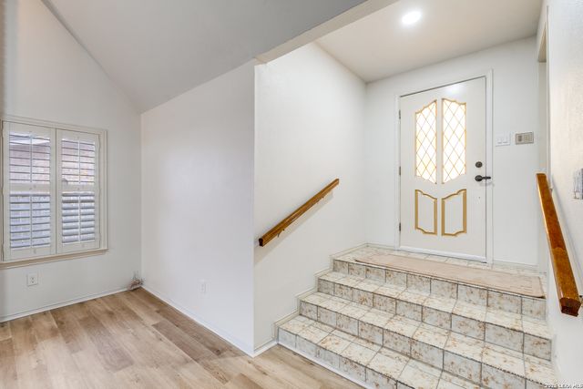 6415 Edinborough, San Antonio, TX 78238