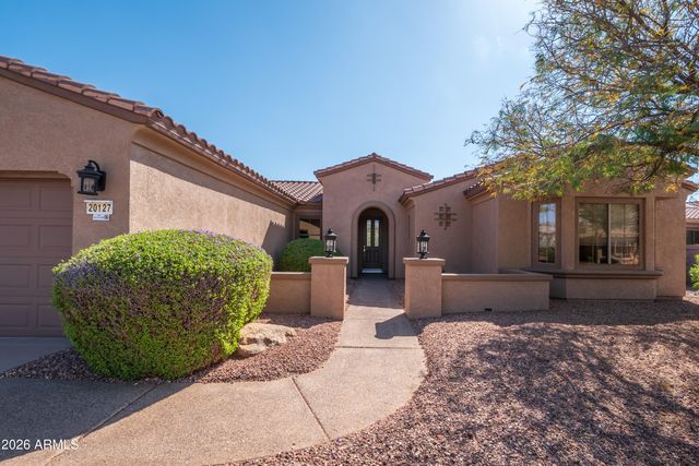 20127 N HORSE TRAIL Drive, Surprise, AZ 85374