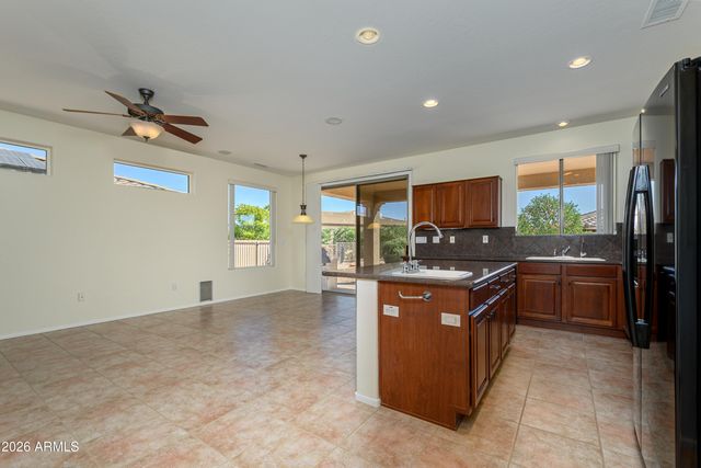 20127 N HORSE TRAIL Drive, Surprise, AZ 85374