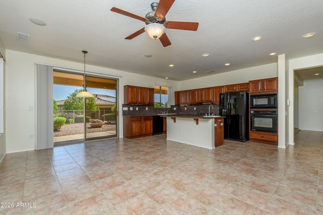 20127 N HORSE TRAIL Drive, Surprise, AZ 85374