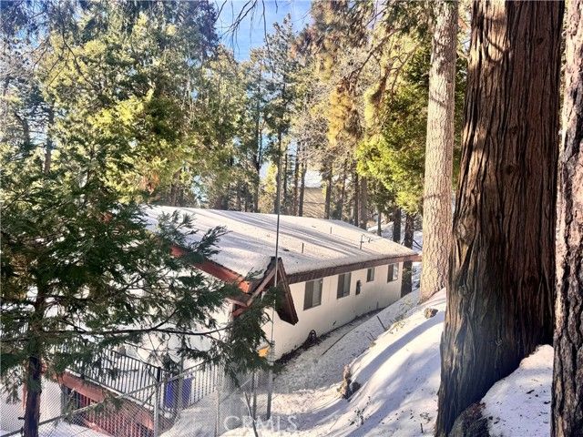 25286 North, Twin Peaks, CA 92391