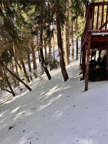 25286 North, Twin Peaks, CA 92391