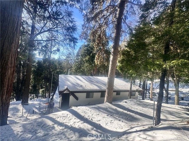 25286 North, Twin Peaks, CA 92391