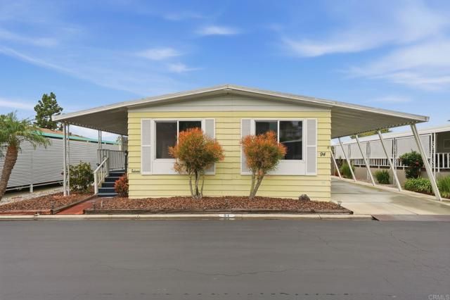 2130 Sunset Drive SPC 94, Vista, CA 92081