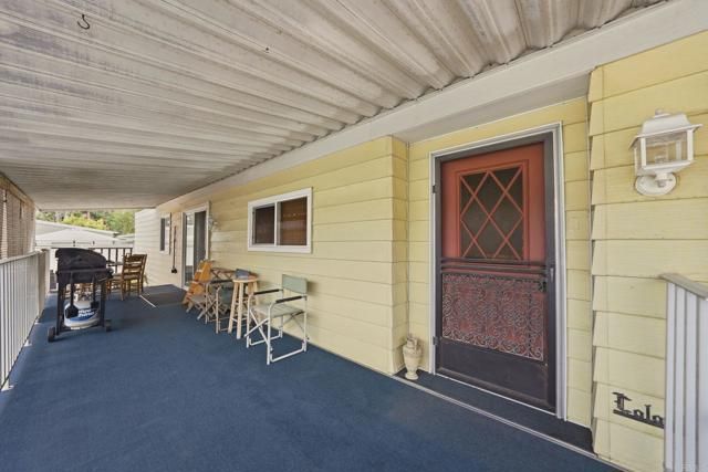 2130 Sunset Drive SPC 94, Vista, CA 92081