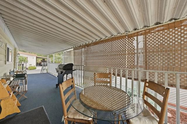 2130 Sunset Drive SPC 94, Vista, CA 92081