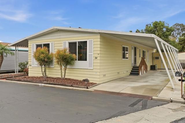 2130 Sunset Drive SPC 94, Vista, CA 92081
