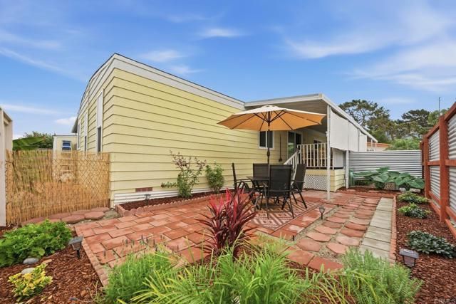 2130 Sunset Drive SPC 94, Vista, CA 92081