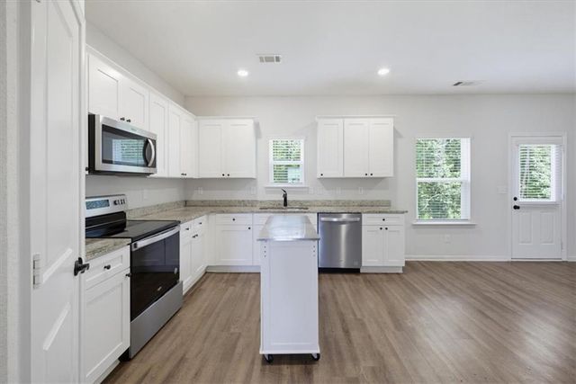 446 Samara Court, South Fulton, GA 30213